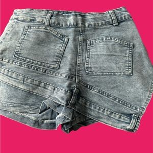 Blue Jean Skort with side zipper and back pockets some stretch